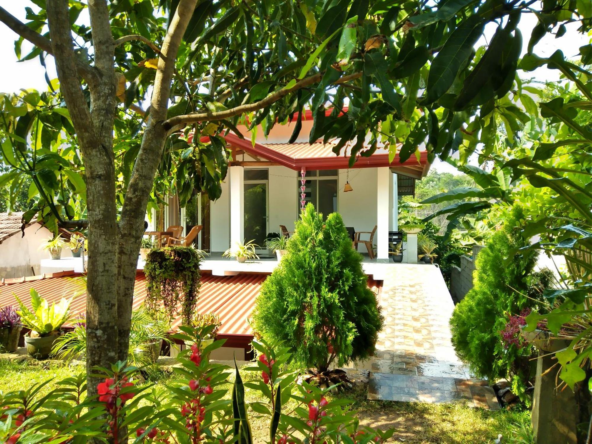 Sandhara Home Stay Tangalle Szoba fotó