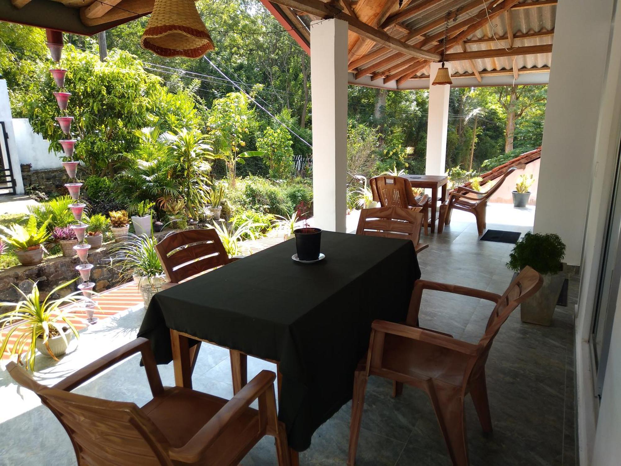 Sandhara Home Stay Tangalle Szoba fotó