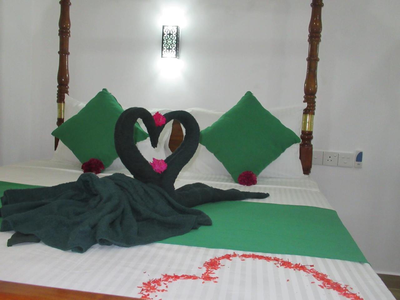 Sandhara Home Stay Tangalle Kültér fotó