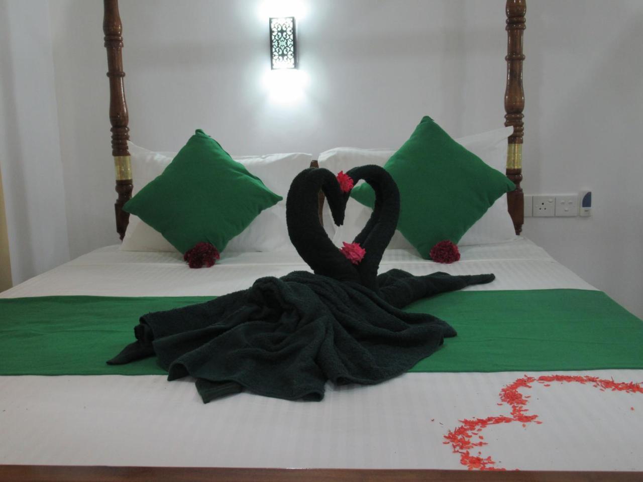 Sandhara Home Stay Tangalle Kültér fotó